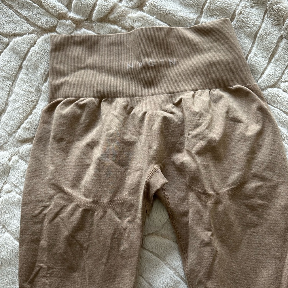 NVGTN leggings